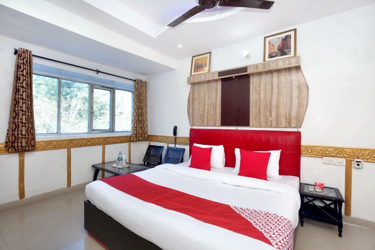 Oyo 5884 Amante Hotel Chandīgarh Exterior foto